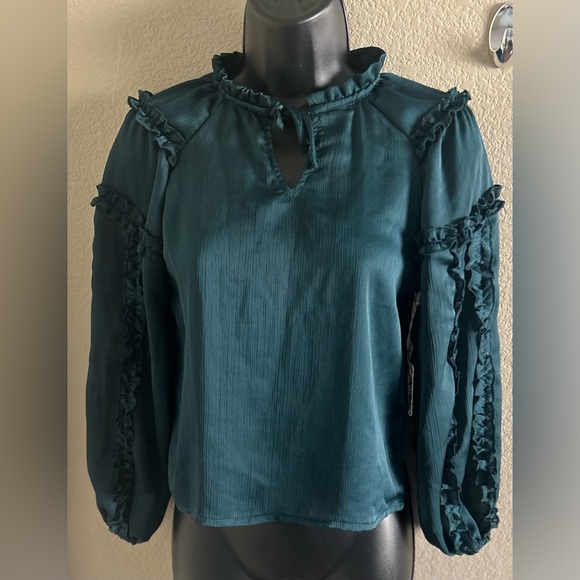 Chelsea & Violet NWT Dark Teal Ruffle Blouse size M - Picture 1 of 7